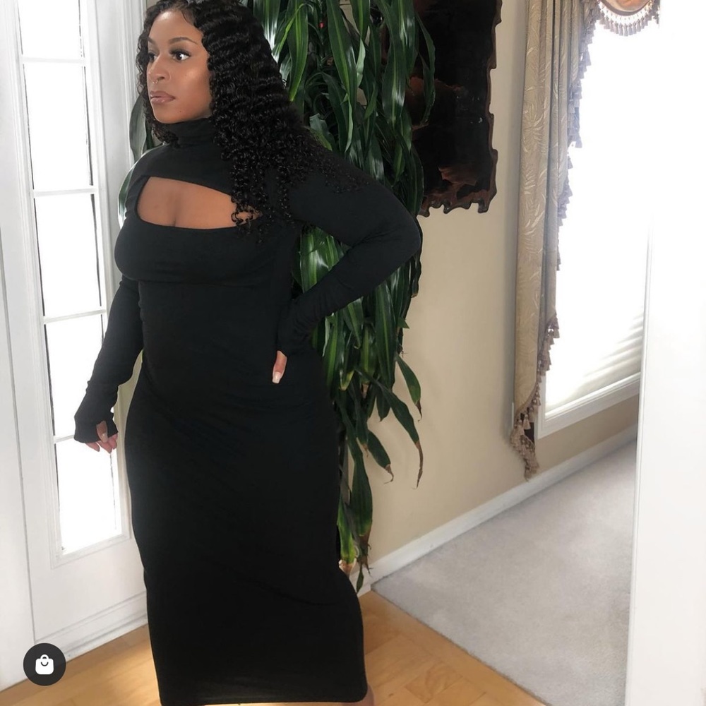 Uncut maxi dress